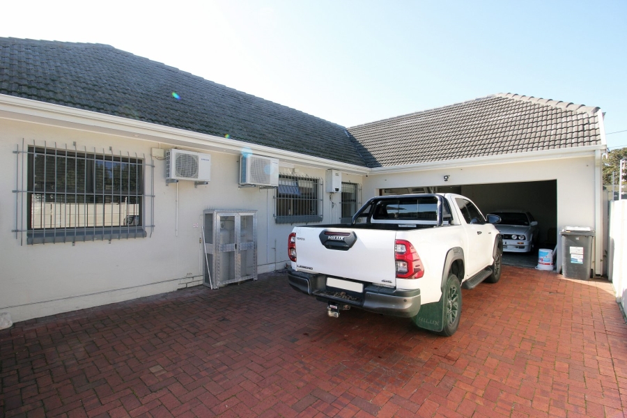 3 Bedroom Property for Sale in Thornton Western Cape